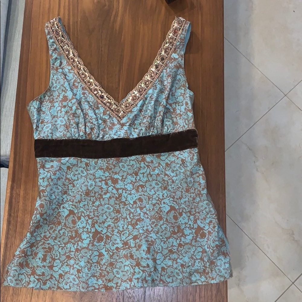 Women’s top